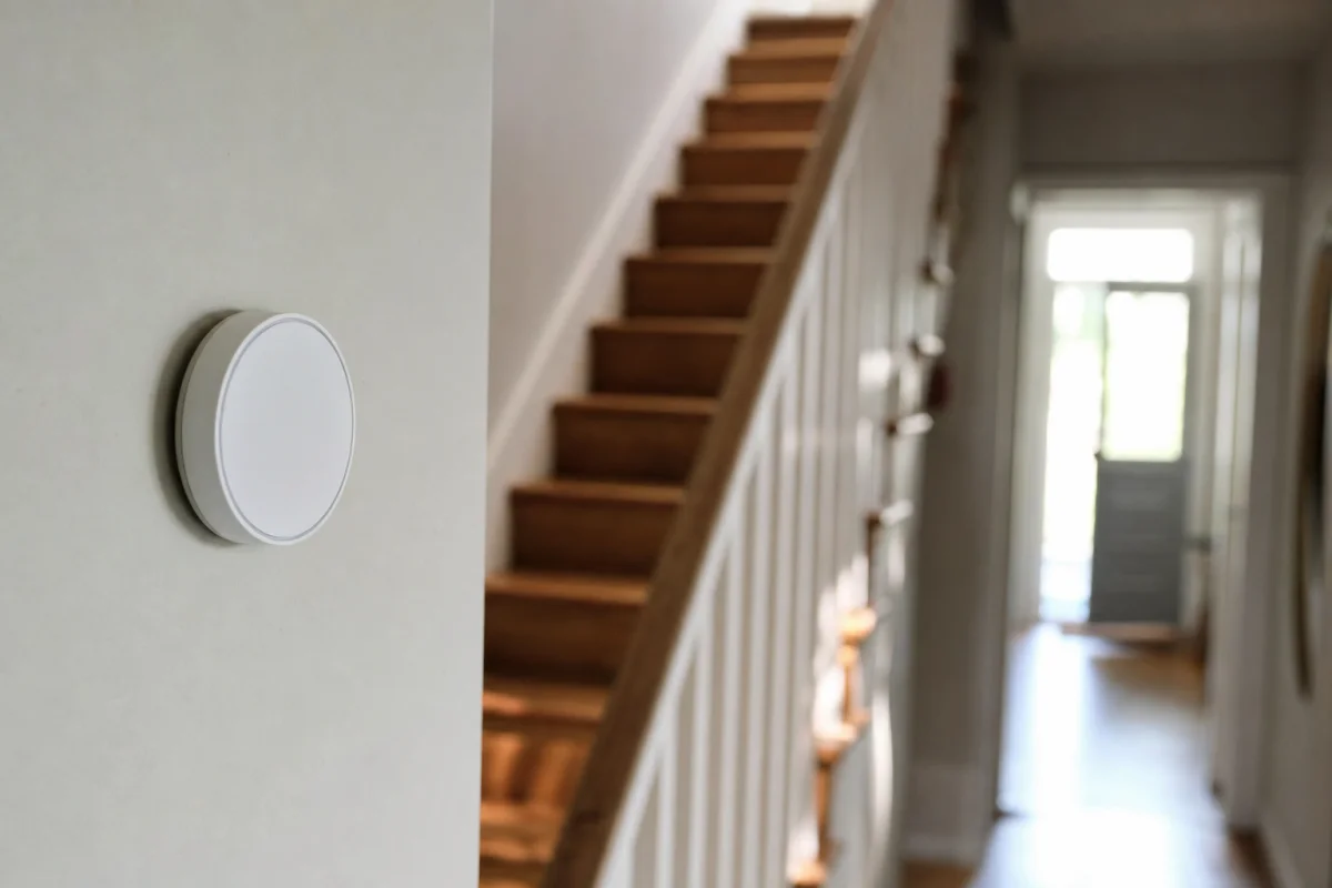 Warm upstairs, cold downstairs: why your staircase carries off the heating you pay for